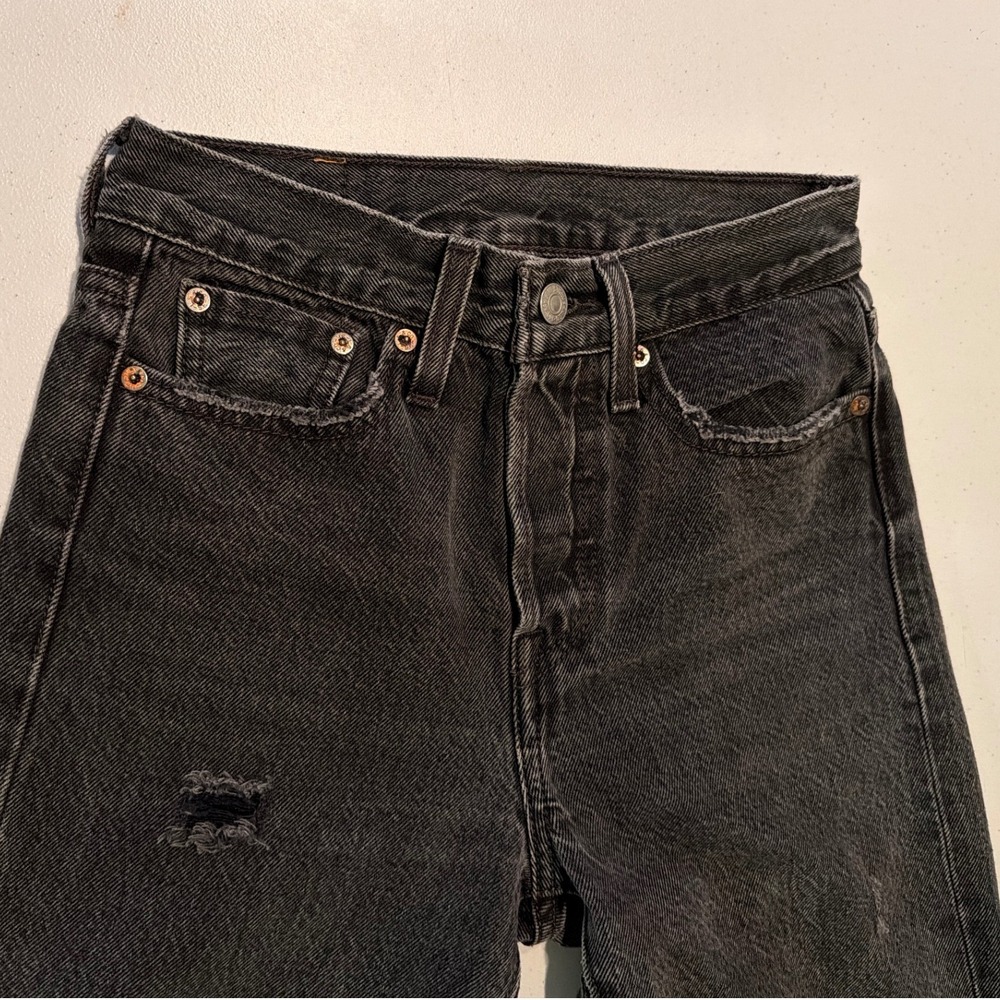 Levis 501 Women High Rise Straight Leg Distressed Black Jeans W24 L27 22861-0021